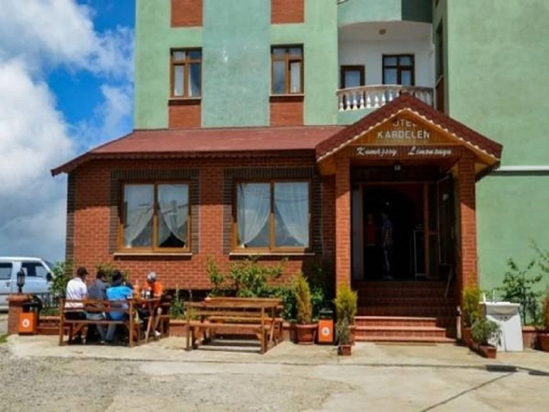 Hotel Kardelen