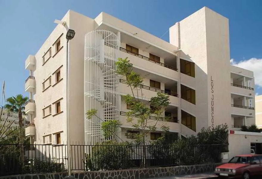 Apartamentos Los Juncos II