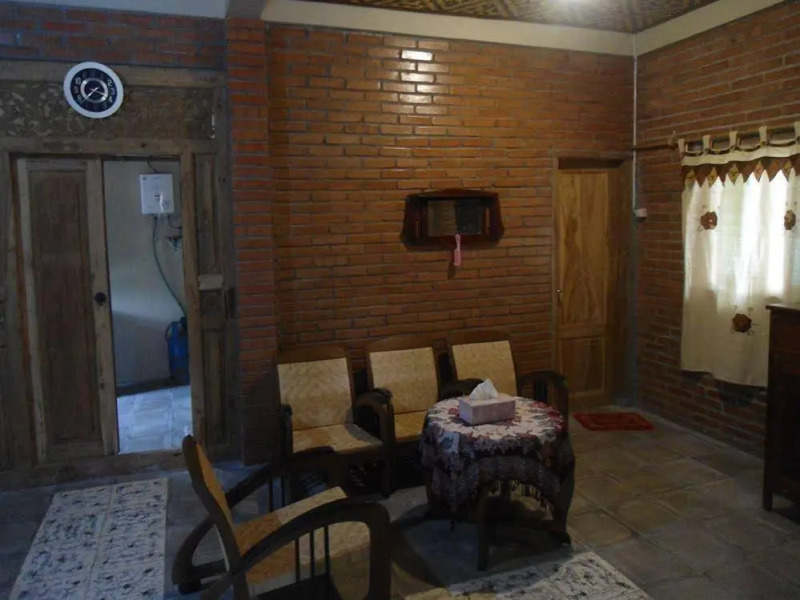 Kampung Tembi Guest House