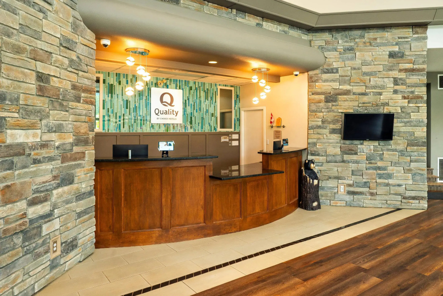 Quality Inn & Suites