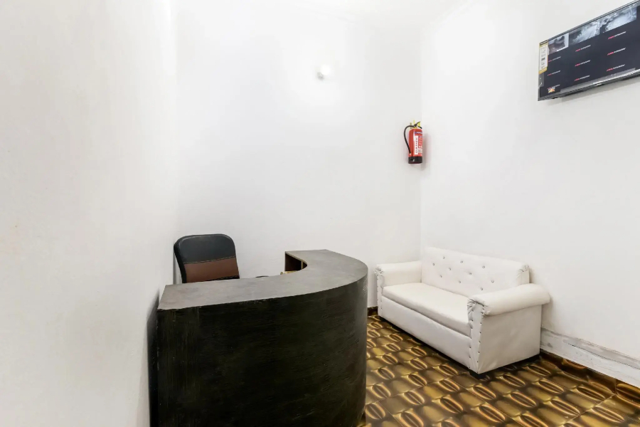 Hotel Kavyanjali by OYO Rooms