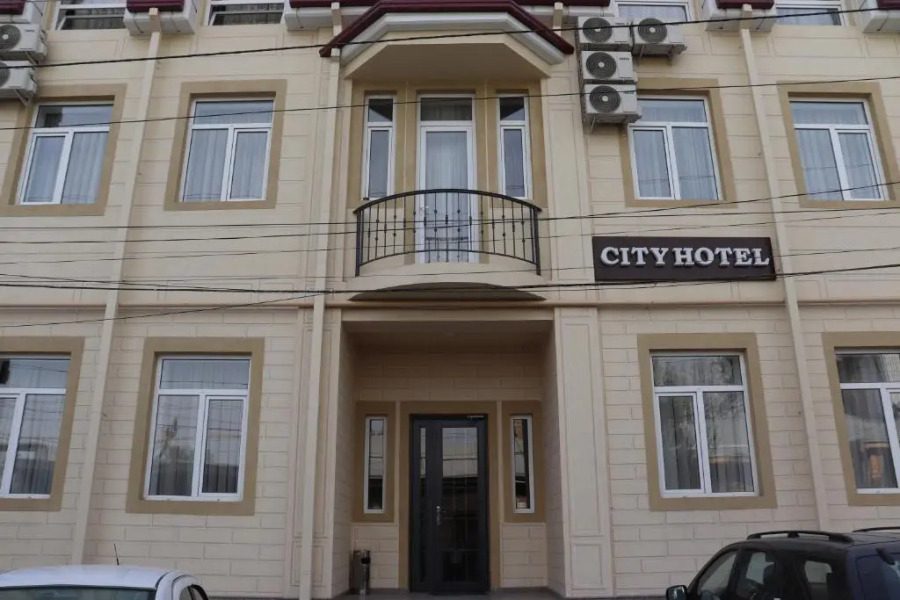 City Hotel