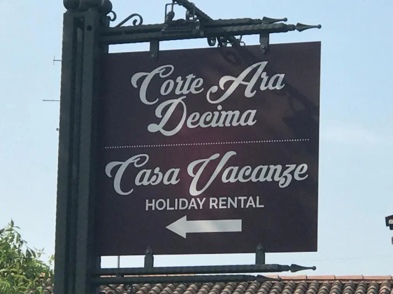 Appartamento "Casa Vacanze Corte Ara Decima"