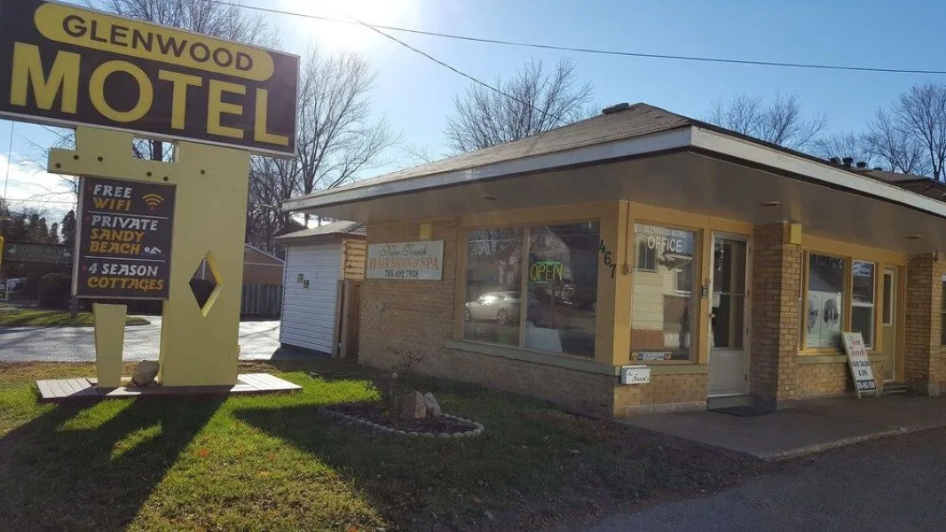 Glenwood Motel and Cottages