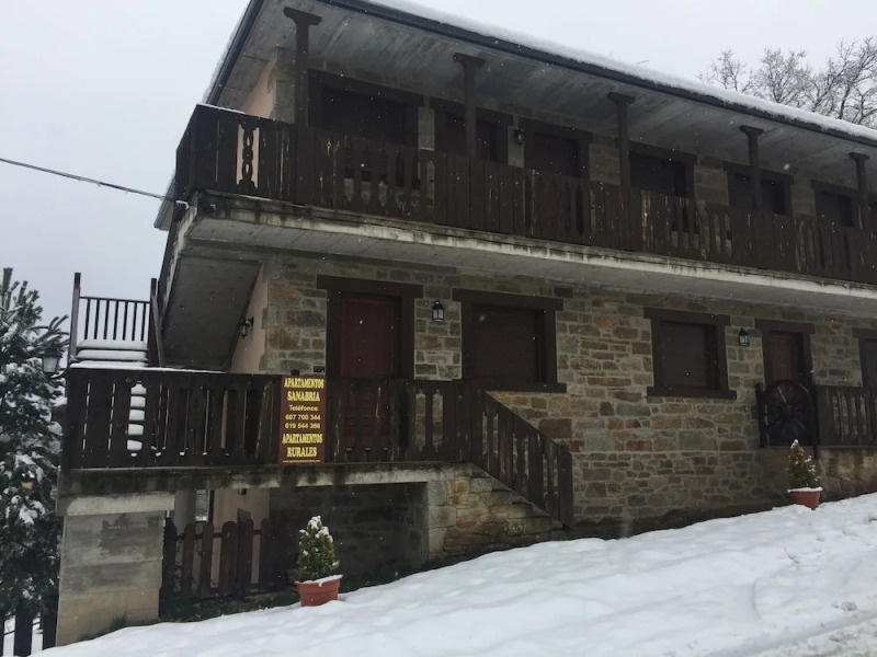 Apartamentos Sanabria