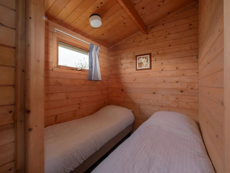 Cozy Wooden Chalet in Pedestrian Area