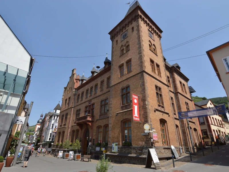 Modern and Comfortable Apartment Close to the Mosel, Shops and Restaurants