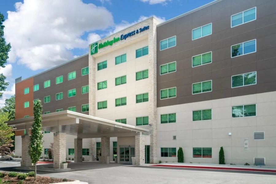 Holiday Inn Express & Suites Atlanta Airport NE - Hapeville  by IHG