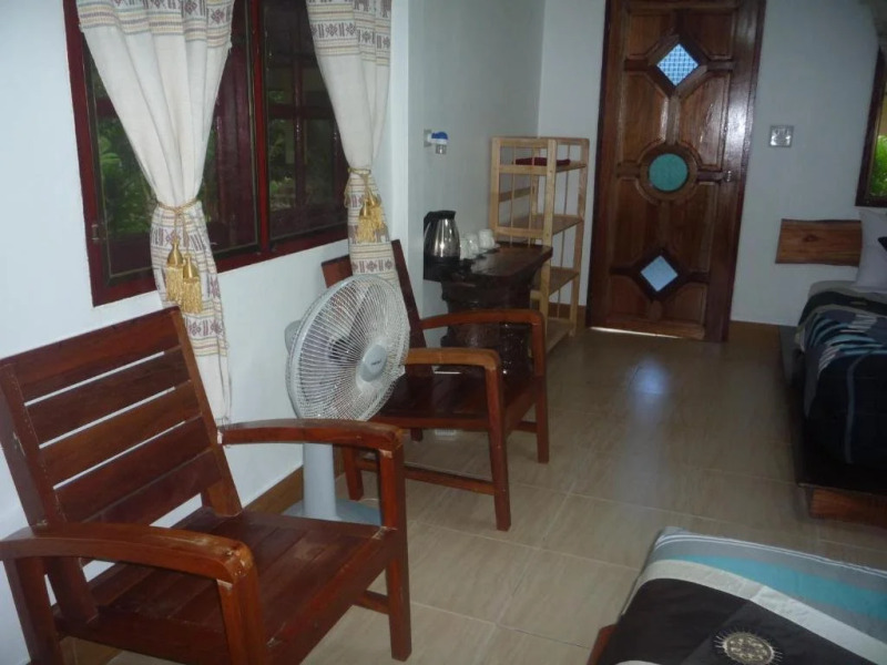 Khao Sok Holiday Resort