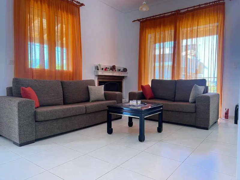 Seaside House in Psatha