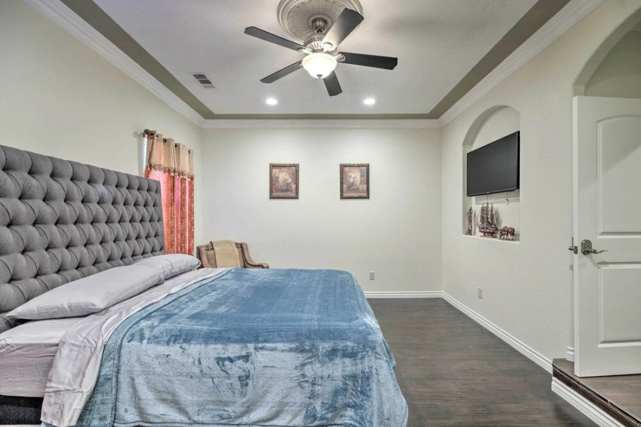 Manteca Home w/ Gated Yard ~ 2 Mi to Downtown