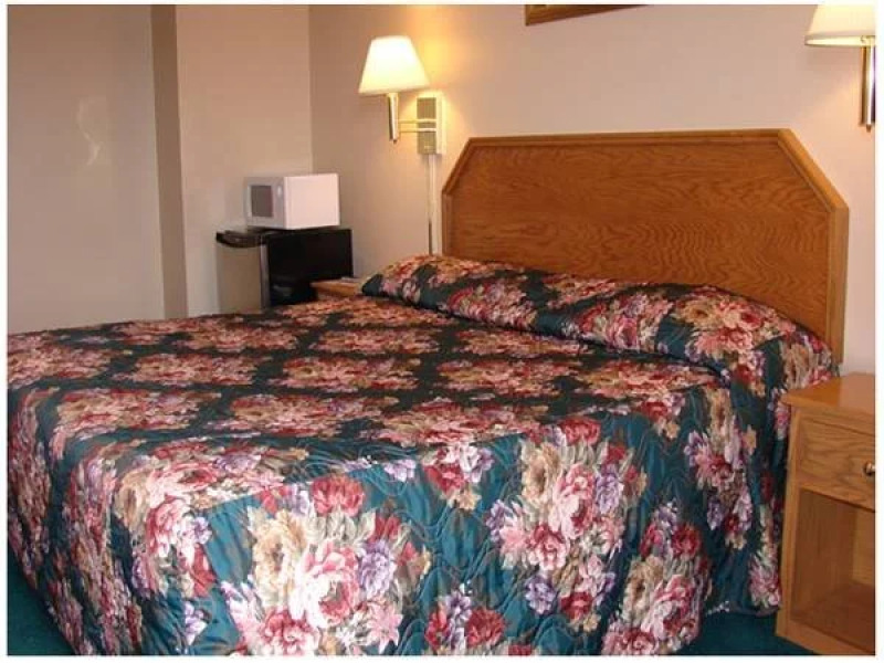 Red Carpet Inn Wind Gap