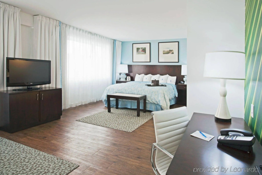 The Banyan Hotel Fort Myers, Tapestry Collection by Hilton