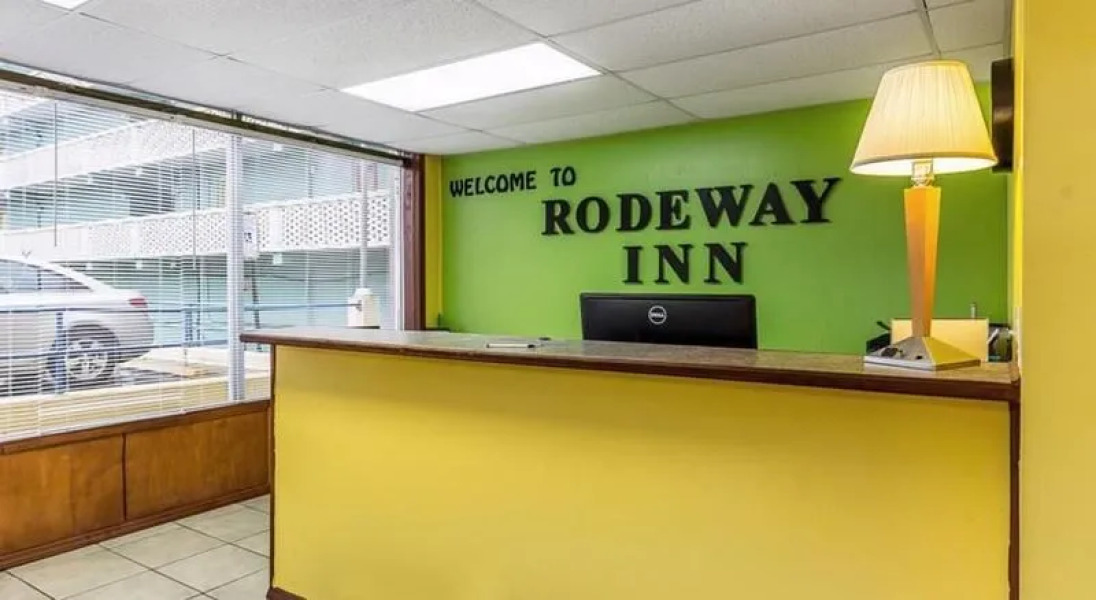 Econo Lodge Inn & Suites Myrtle Beach