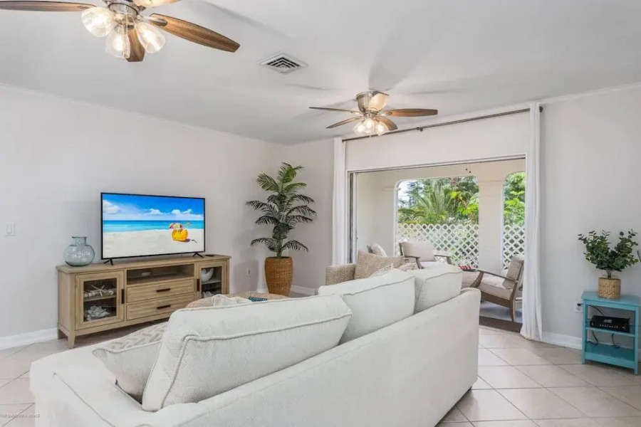 Nokomis Home Close to Beach