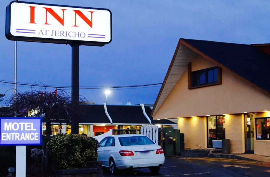 Inn at Jericho