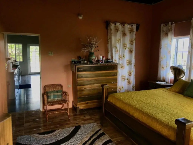 I VIEW - in Long Bay