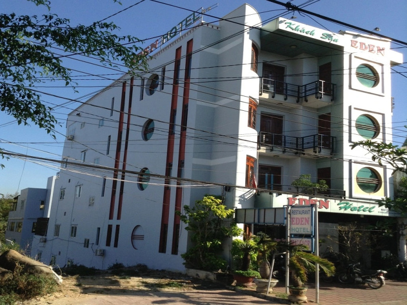 Eden Hotel