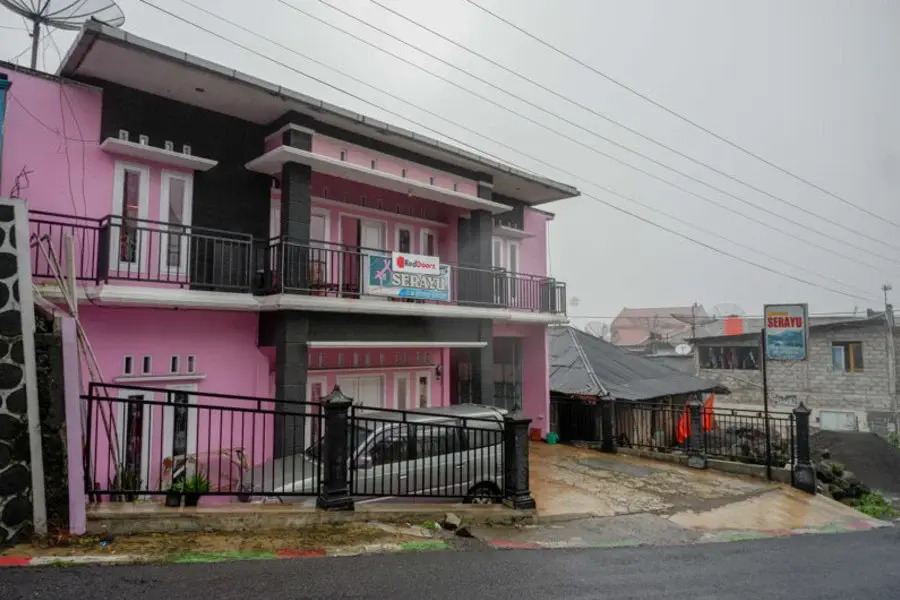 RedDoorz Syariah near Telaga Warna Dieng