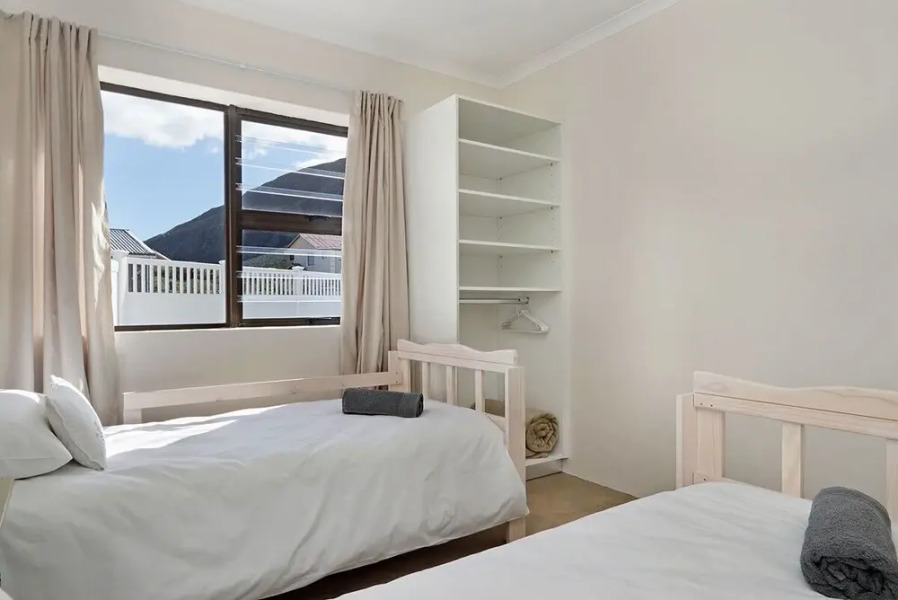 The Beach Cottage Betty's Bay