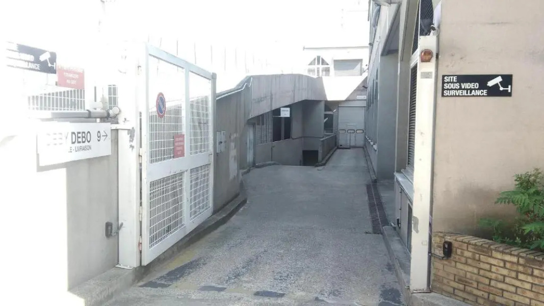 20m2 Apartment, Metro line 7,direct to Louvre & Opera