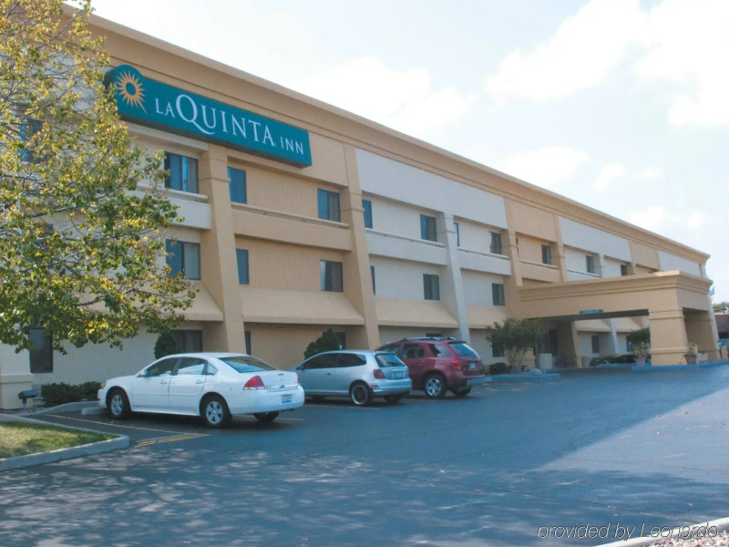 La Quinta Inn Milwaukee West Brookfield