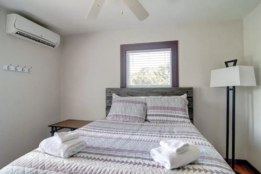 Pier Heaven 6031abc 9 Bedroom Home by RedAwning