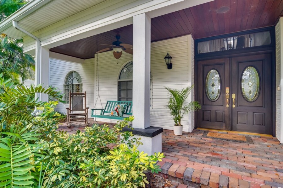 Palm Harbor Home w/ Private Pool, 4 Mi to Beach