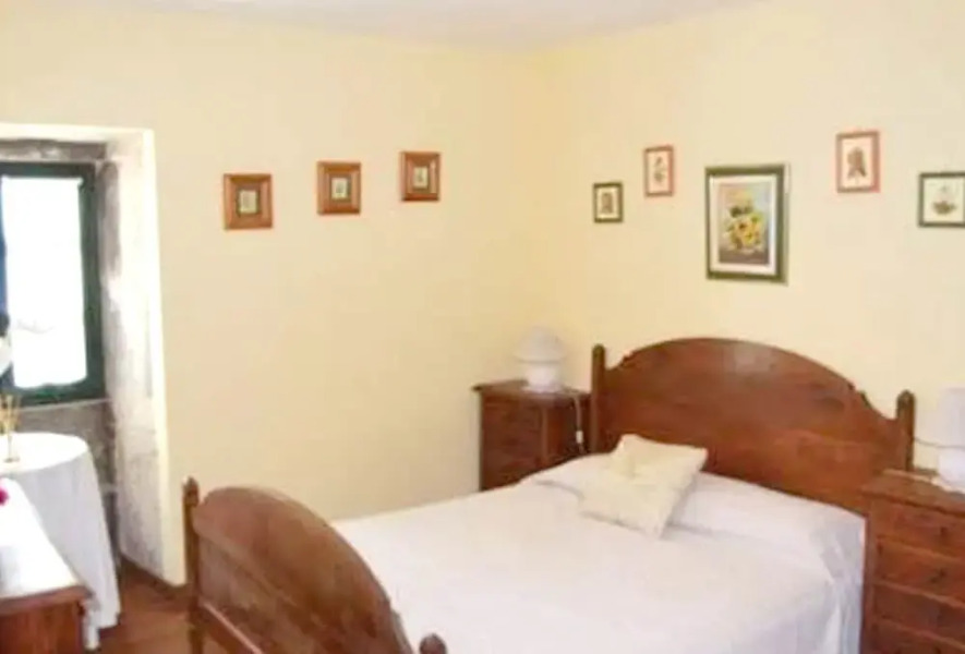 House With 4 Bedrooms in Sotomayor, With Wonderful Mountain View, Enclosed Garden and Wifi - 6 km From the Beach