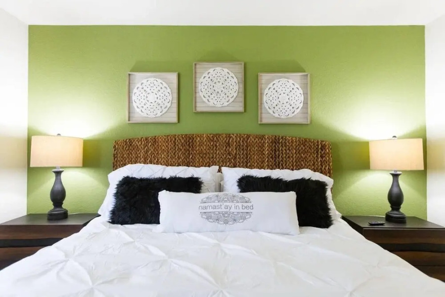 Find Your Zen: Peaceful Getaway in Trendy City of the Arts