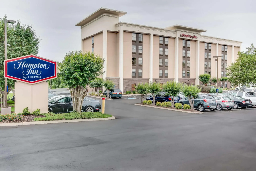 Hampton Inn Bellevue / Nashville-I-40 West