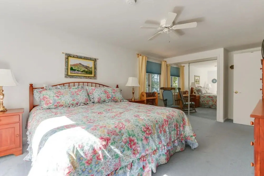 Lake Winnipesaukee - Waterfront - 375