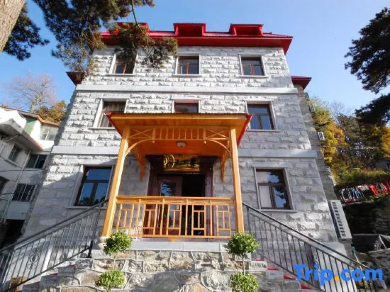 Lushan Dongtian Guesthouse