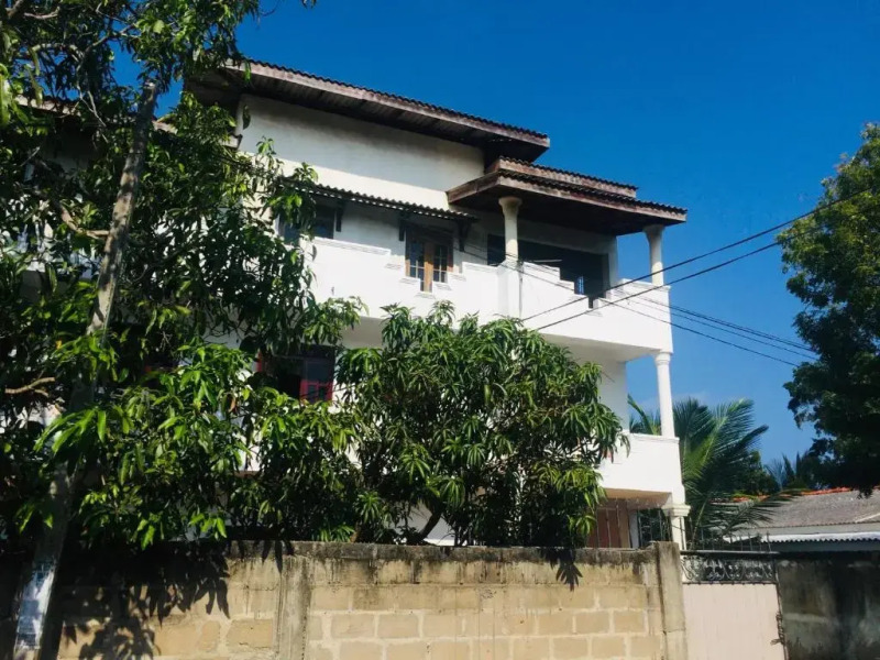 Hamba Hostel for Safari