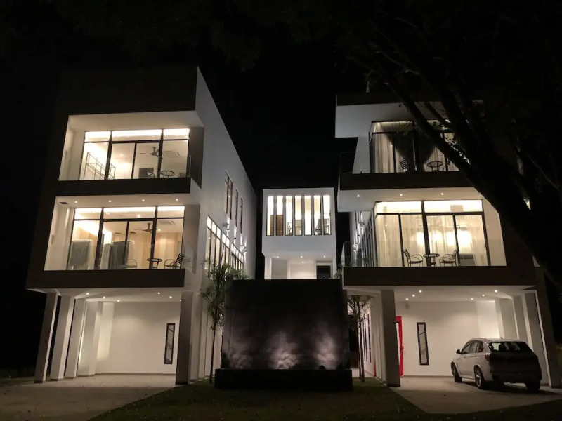 The Dahlias Luxury Residence