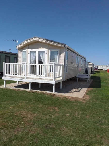 Captivating 2-bed 6 Berth Caravan in Ingoldmells