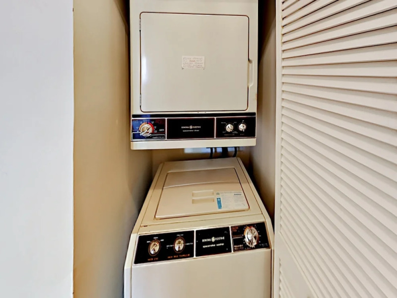 232 Billington Ln Condo - 2 Br condo by RedAwning