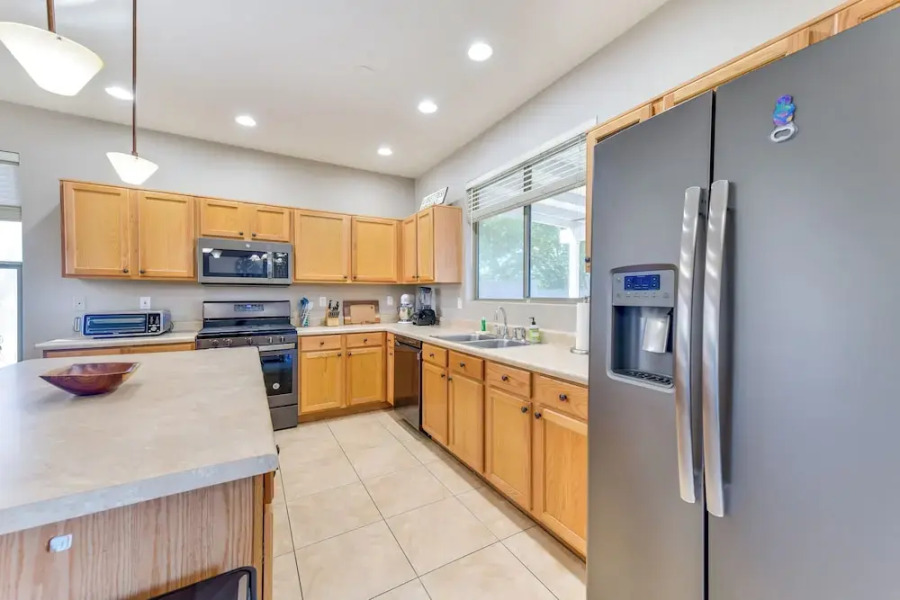 Pool, Patio & Grill: San Tan Valley Escape!