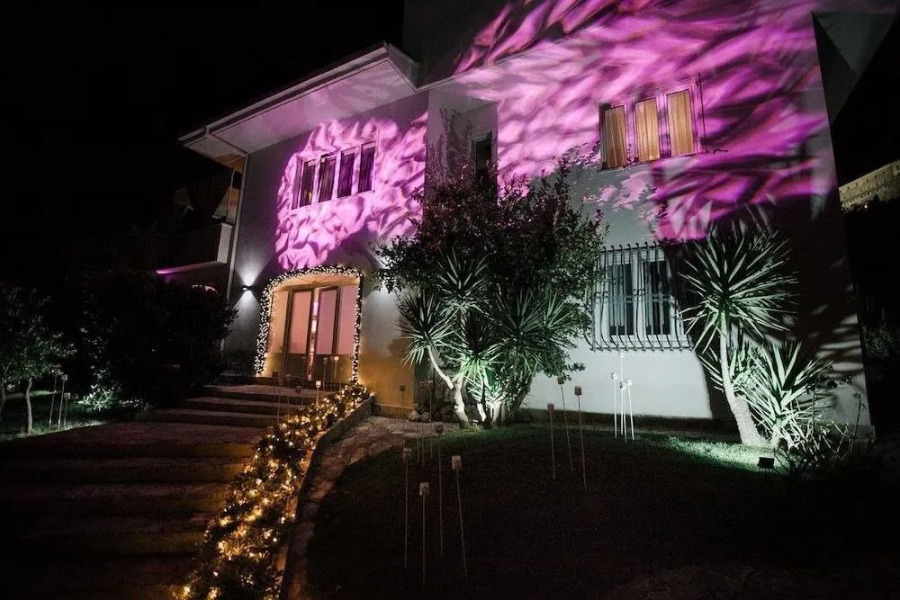 Assteas Bed & Breakfast