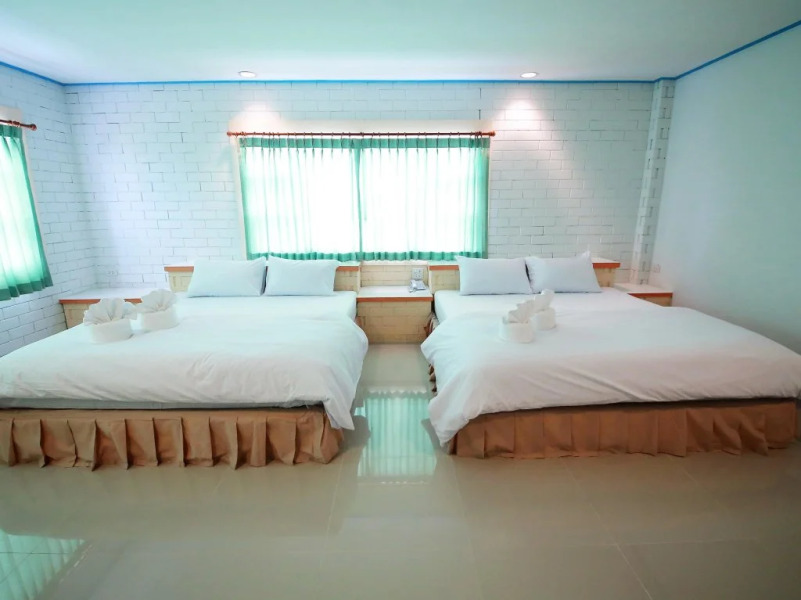 Prachuap Saam Ao Hotel