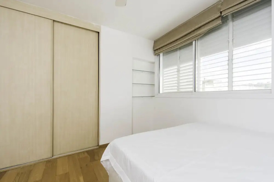 Sea N' Rent - Kdoshei Ha'Shoa