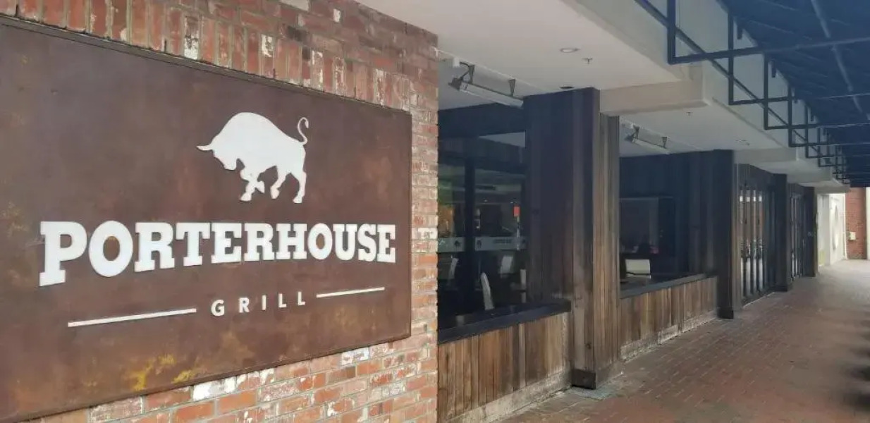 New Smart Home Nearby Plaza