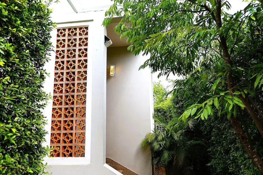 Castle Bayview Resort & Spa