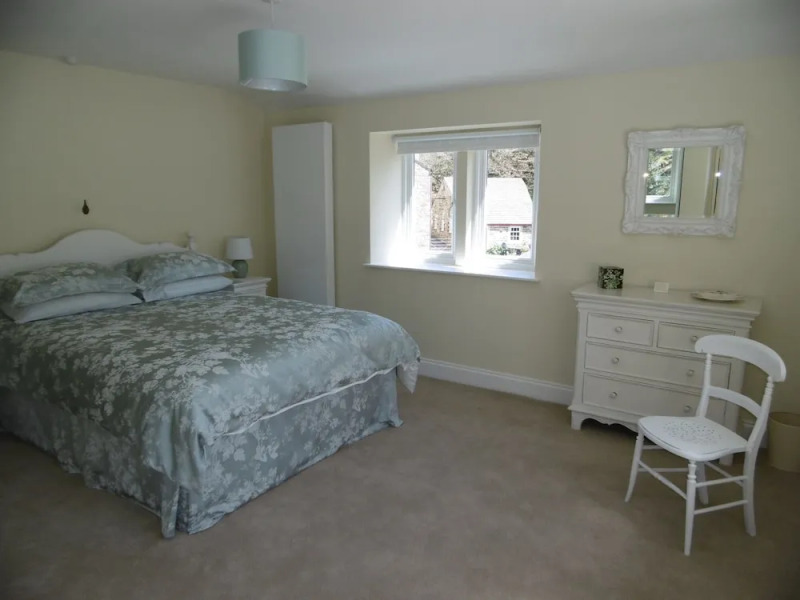 Hewenden Mill Cottages