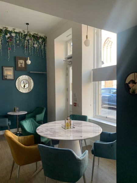 Stag & Thistle Hotel and Restaurant