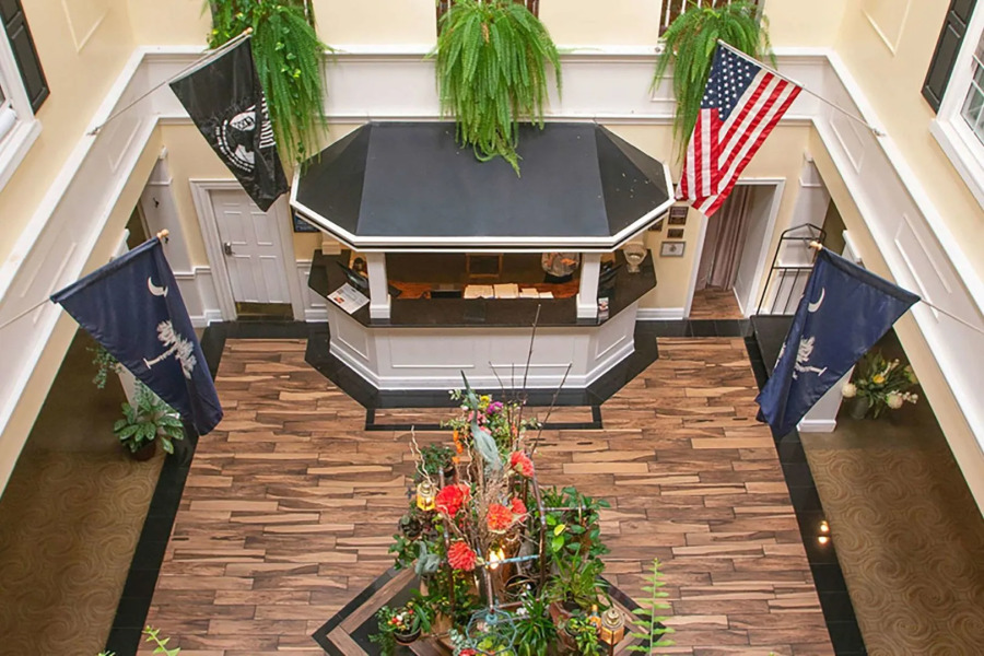 Inn on the Square, an Ascend Collection Hotel