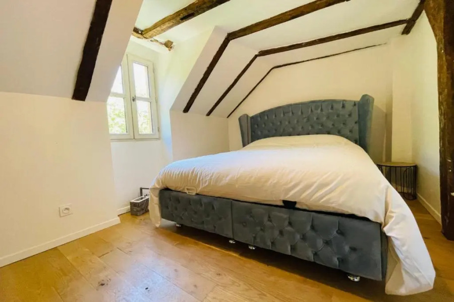 The Cartesian Suite in a charming mansion at the gates of Tours