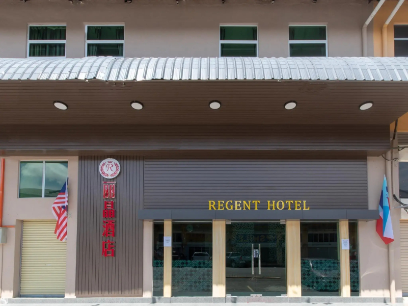 OYO 89375 Regent Hotel