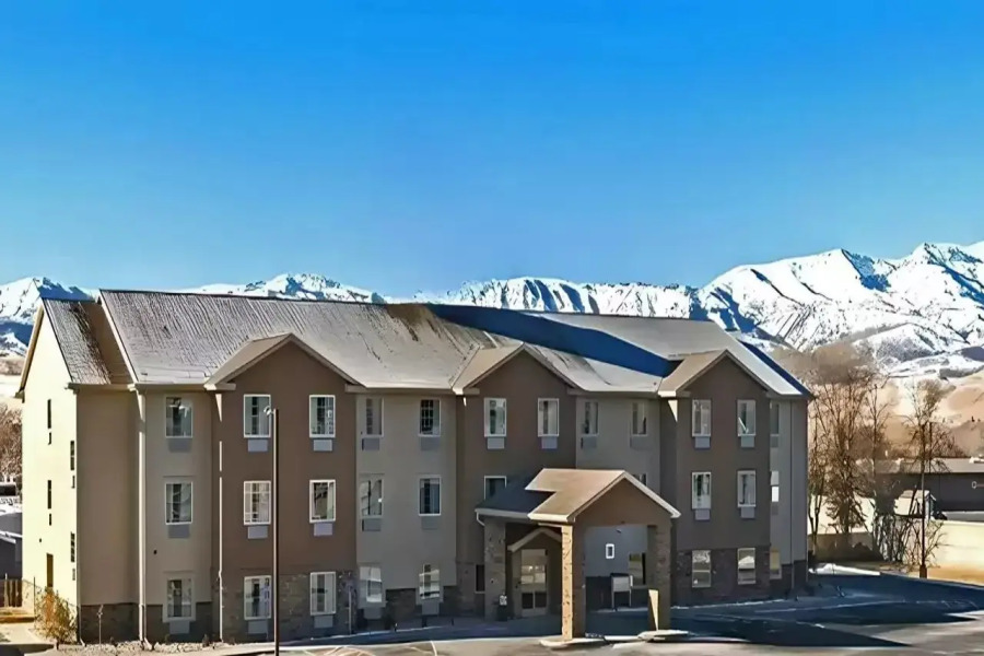 Comfort Inn & Suites Morgan - South Ogden