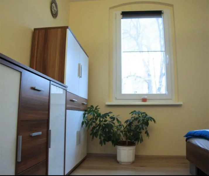 Ferienwohnung Mit Balkon in Schmolln